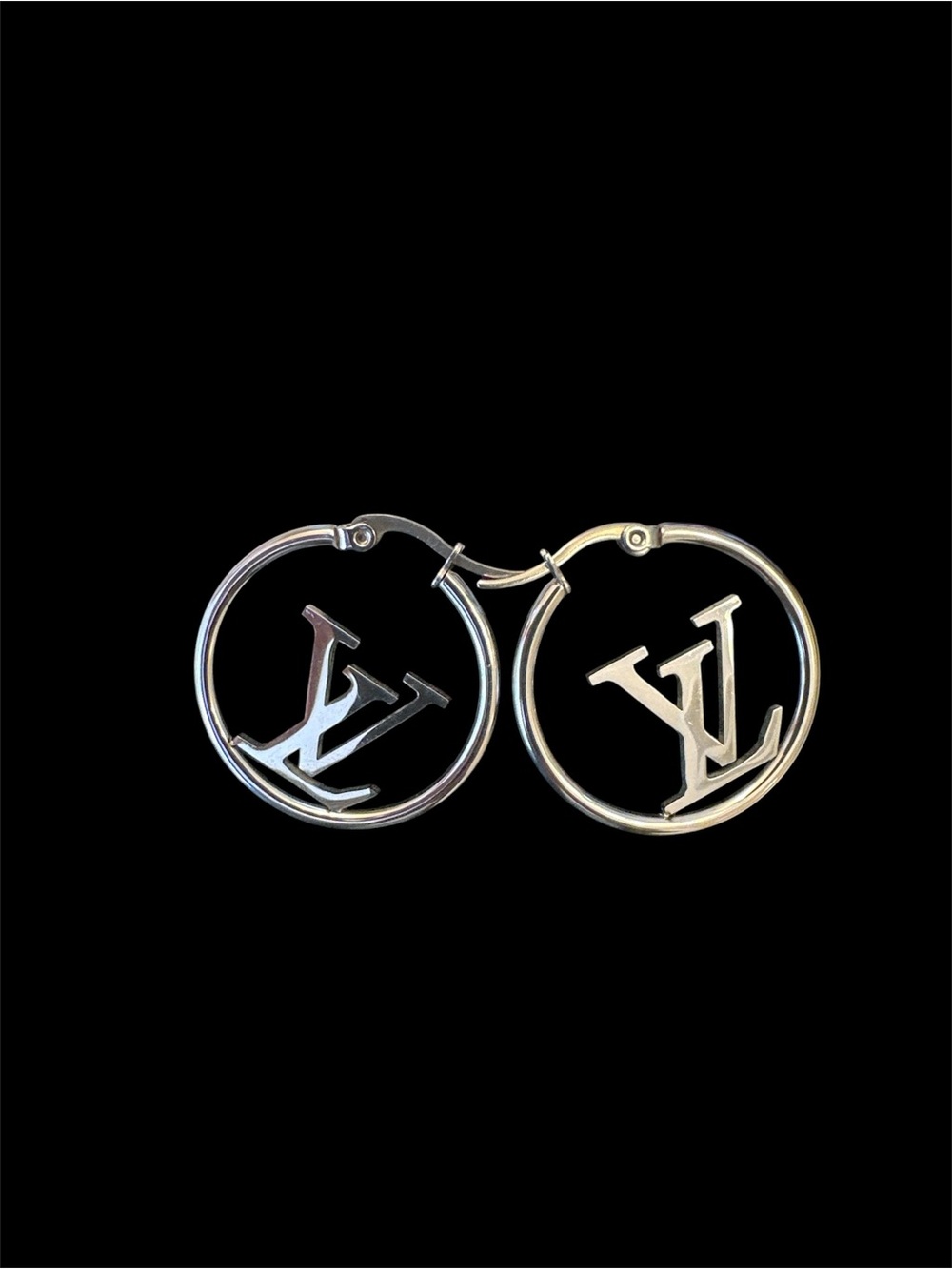 🟢🟢FLASH SALE🟢🟢NWT! Fashion Stainless Steel SilverHoop Earrings - Picture 2 of 3